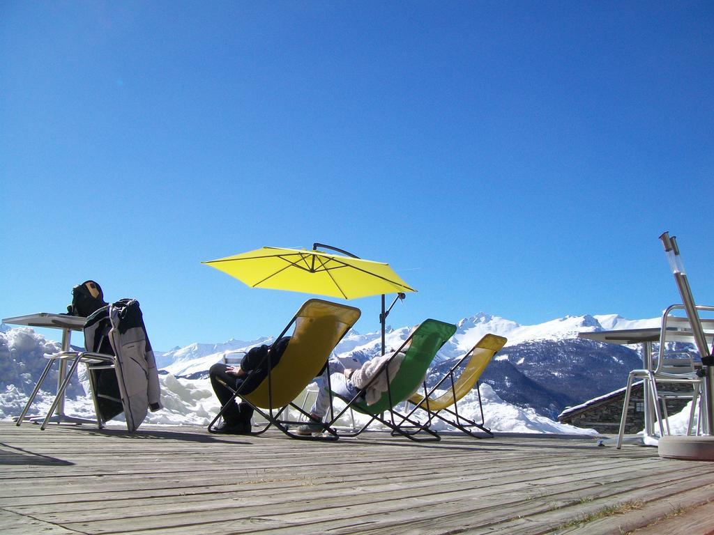 Gite Le Shantone Hotel Saint-Michel-de-Maurienne Buitenkant foto