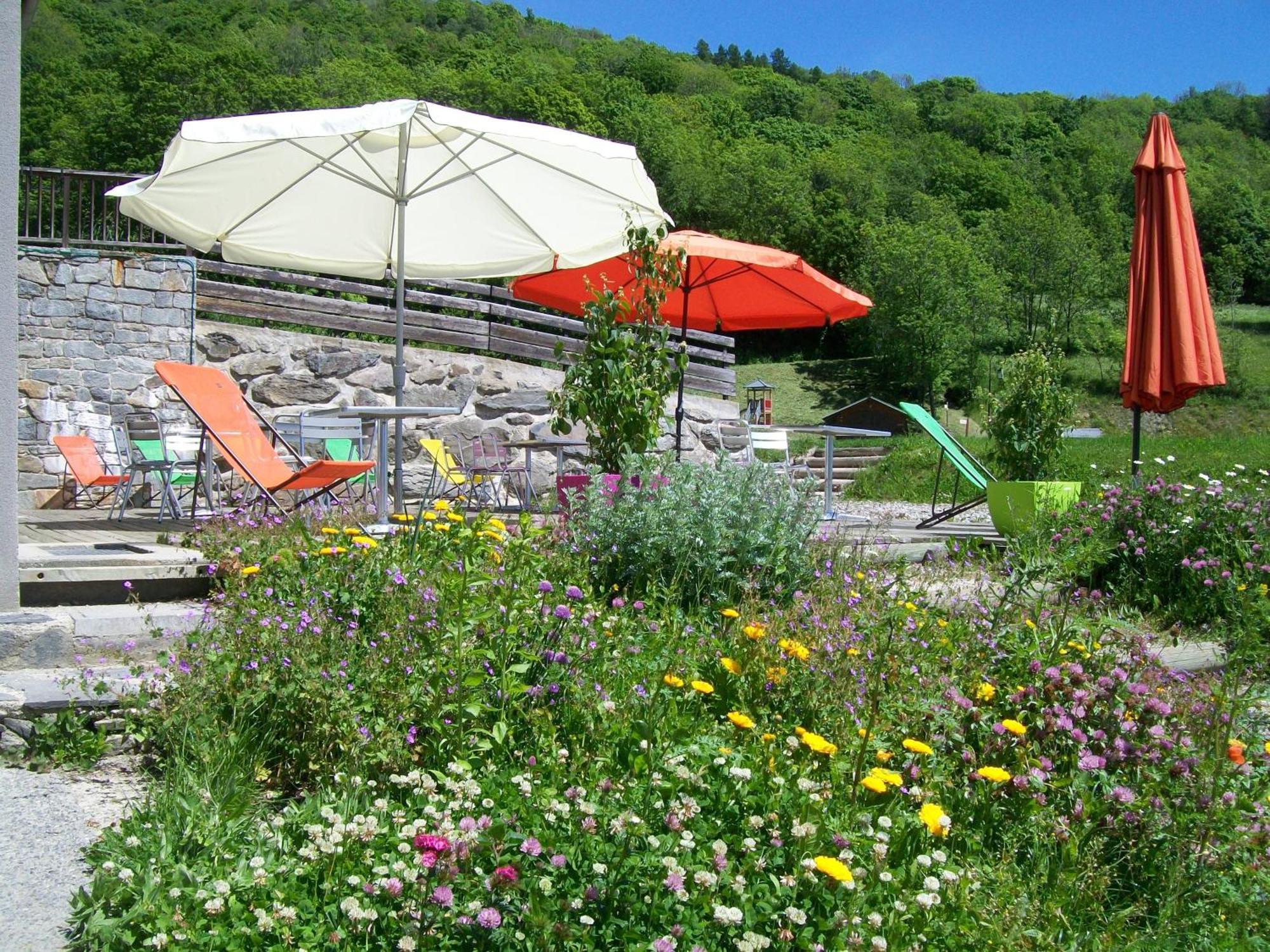 Gite Le Shantone Hotel Saint-Michel-de-Maurienne Buitenkant foto