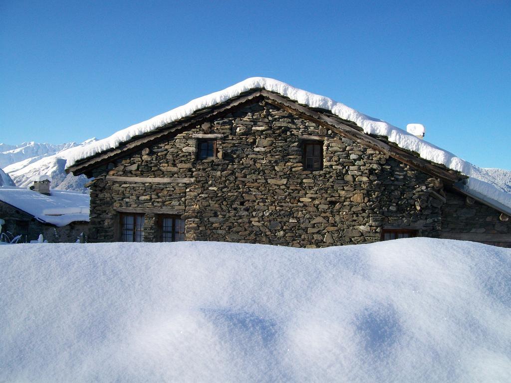 Gite Le Shantone Hotel Saint-Michel-de-Maurienne Buitenkant foto